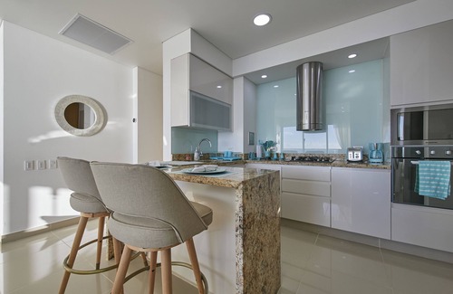 Bocagrande House | 2/2 Luxury Condo -Hyatt H2 -Ocean View Bocagrande