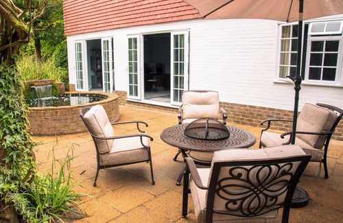 Ightham House | 2/3 bed house. Short walk to Knole Park, Sevenoaks Train Station & High Street