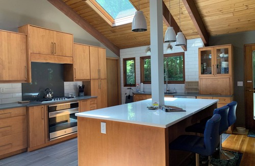 Pisgah Forest House | 2.8 Acres of Mountain Magic. Close to Everything.