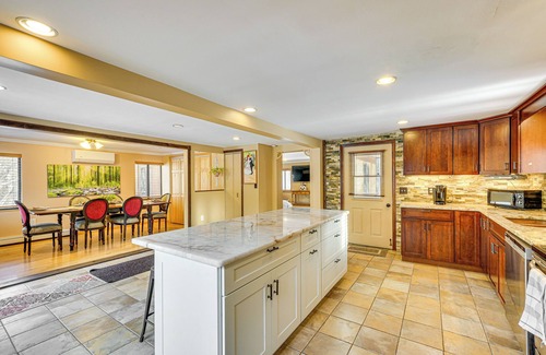 Carmel Cabin | 2-Acre Plot: Family Carmel Cabin w/Fire Pit!