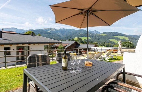 Muhlthal Apartment | 2 Apartments, Sauna & ski bus at the door