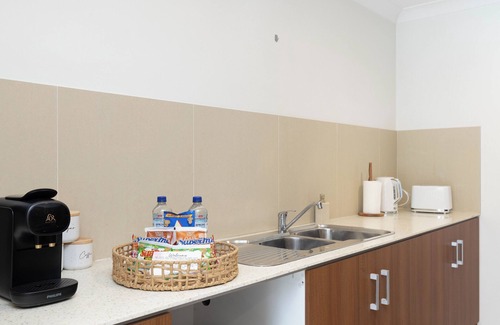 Rocklea Apartment | 2 Bdr Apt! Garage! Balcony! GST Credits! 116D2