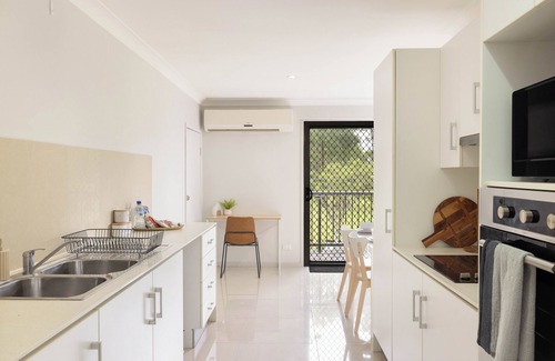 Rocklea Apartment | 2 Bdr Apt! Next to Park! GST Credits! 173B2