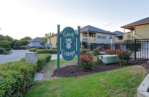 Myrtle Beach Cottage | 2 Bdrm, 2 Bath; privately owned, Myrtle Beach Vacation Cottage