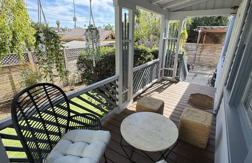 University Heights House | 2 bdrm midcentury vibe, new pink kitchen! 7 mins zoo/Balboa. Walk to rstrnts.