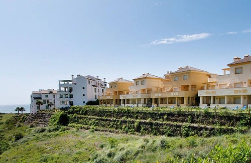 La Linea de la Concepcion Apartment | 2 bedroom apartment with garden block 1 (Apartment 5)