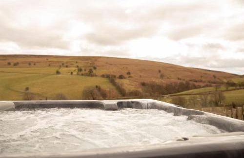Newcastle-on-Clun House | 2 Beacon View Barn