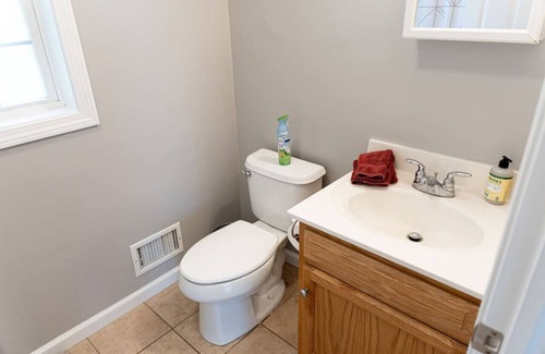 Plainville Apartment | #2 *Beautiful 1 BR Apartment - Central CT*