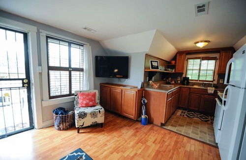 Murfreesboro House | 2 Beautiful Homes for 1 Amazing Experience! Sleeps 17