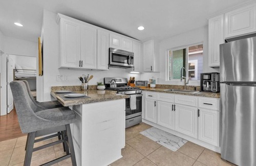 Ocean Beach Cottage | 2 BED/1 BA Coastal Haven in SD