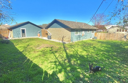 Chisholm Valley South House | 2 bed 1 bath with Puppy Palace Flex Space!
