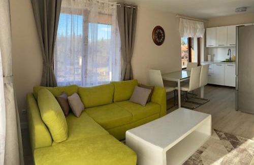 Shiligarnika Apartment | 2 bed 2 bath, 4 min walk to slope, Predela2, Bansko