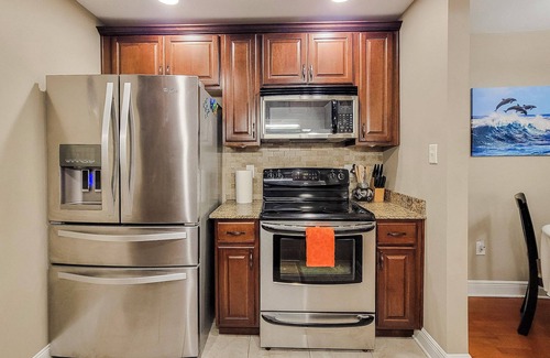 Gulf Park Estates Condo | 2 bed/2 bath condo in a gated Ocean Springs community! Sleeps 6!