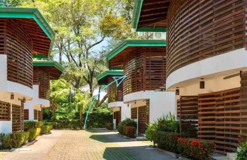 Esterillos Oeste Condo | 2 bed/2 bath condo- walk to Playa Bejuco- 10am check-in
