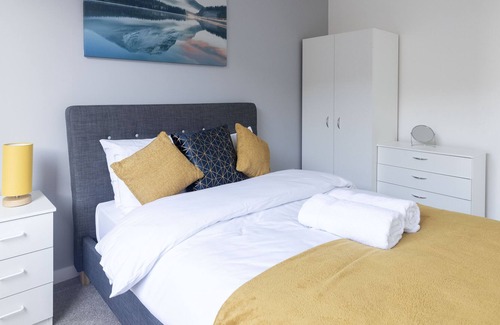 Leicester Apartment | 2 bed 2 bath Luxury Apartment in the City Centre