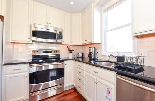 Village Green House | 2 bed/2 bath not far from the Beach!