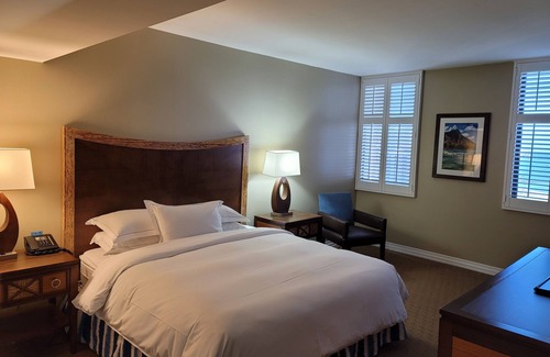 Waikiki Resort | 2 Bed, 2 Bath Ocean View or ocean front - Lagoon Tower HGVC Hawaiian Village
