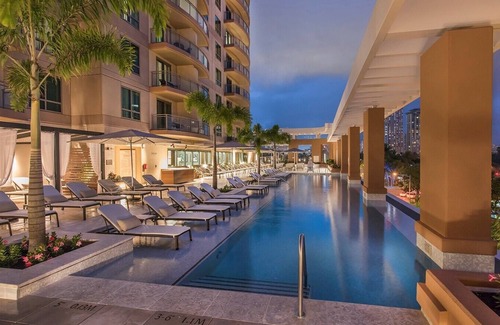 Waikiki Apartment | 2 Bed, 2 Bath Ocean View – Grand Islander HGVC Hawaiian Village