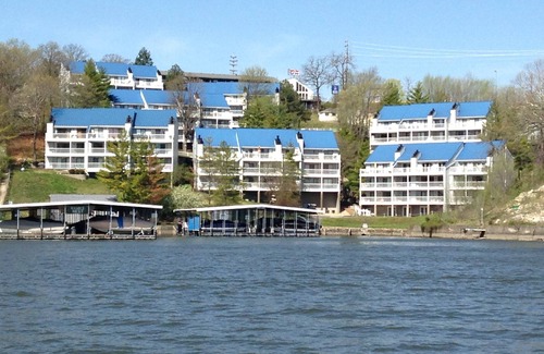 Osage Beach Condo | 2 BED 2 BATH UPDATED PET FRIENDLY SLEEPS 6