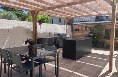 Saint-Seurin-de-Prats Apartment | 2 Bed apartment on the Dordogne River