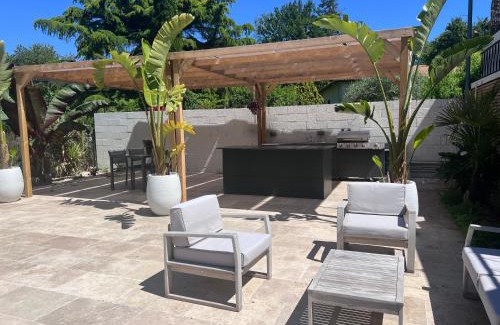 Saint-Seurin-de-Prats Apartment | 2 Bed apartment on the Dordogne River