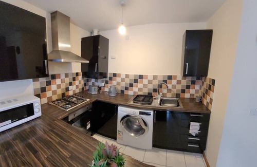 Sunderland Apartment | 2-Bed Apartment Near Beaches & Attractions PetsOk