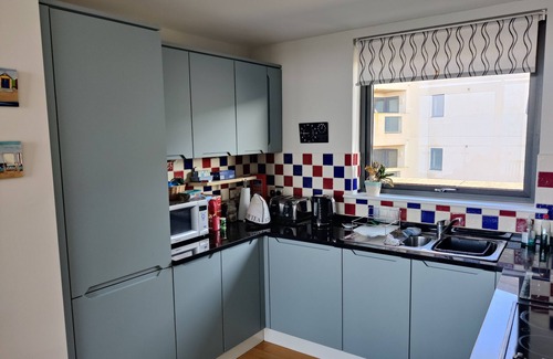 Westleigh Apartment | 2 Bed Apartment overlooking Westward Ho! beach. Close to village.nFree WIFI.
