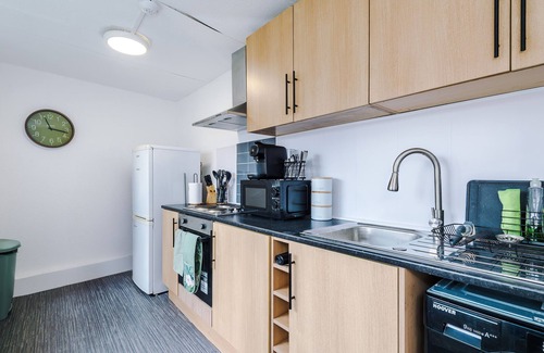 Bispham Apartment | 2 Bed apartment| sleeps up to 5|