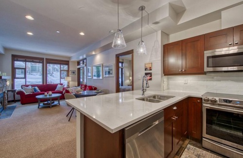 Sun Peaks Condo | 2 bed/bath ski-in, ski-out condo in Stone's Throw