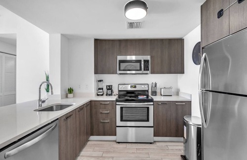 Downtown Miami Apartment | 2 Bed Best Views in Downtown & Brickell