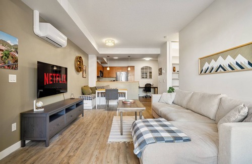 Mission District Condo | 2-Bed by River, AC, Free Parking, Near Saddledome