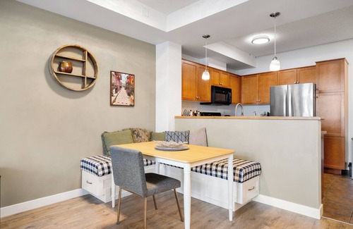 Mission District Condo | 2-Bed by River, AC, Free Parking, Near Saddledome