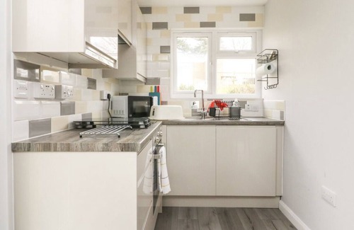 Bude Ski Chalet | 2 bed Chalet located on Penstowe holidays- only 10 mins drive to Bude