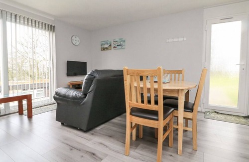 Bude Ski Chalet | 2 bed Chalet located on Penstowe holidays- only 10 mins drive to Bude