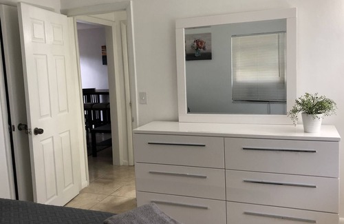 Delray Beach Cottage | 2 bed Cottage in Delray Beach walk to Atlantic, pets welcome, free parking