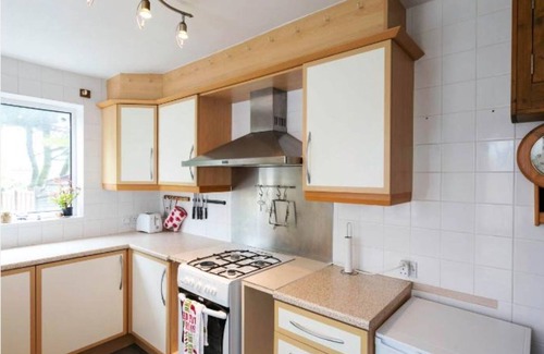 Deal Cottage | 2 Bed Cottage - Sleeps 4 - Parking - Pets - Wifi