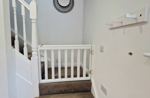 Tyrone Cottage | 2 Bed Cottage-sleeps 4-private Garden-parking