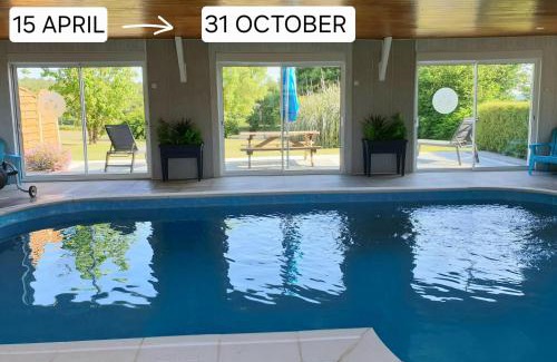 Plemet House | 2 Bed Cottage Sleeps 4 with Pool and Pet Friendly