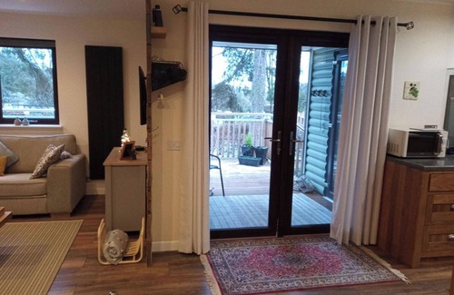 Rattray Cabin | 2 Bed Cottage Sleeps 4 -private Garden -pets Okay