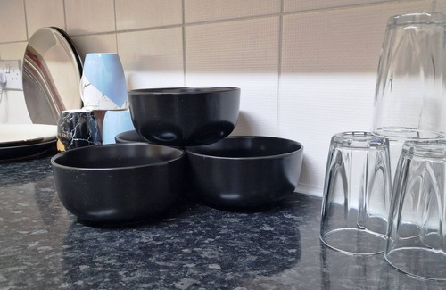 Bristol Apartment | 2 Bed Flat | 4 Guests | Wi-fi | Near Bristol City Centre