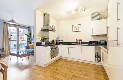 De Beauvoir Apartment | 2 bed flat in Haggerston, East London