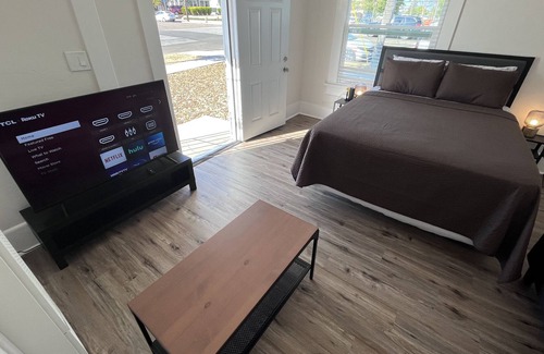 National City House | 2-bed Home in National City