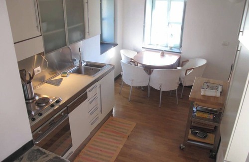 Colletta House | 2 Bed House Sleeps 5 - Terrace - Communal Pool