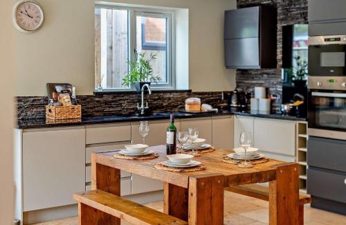 Great Ayton House | 2 Bed House with Hot Tub Great Ayton - TOP House