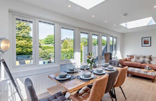 Coniston House | 2 Bed in Coniston 94705