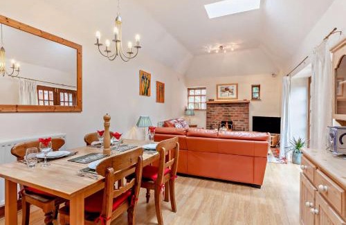 Morpeth House | 2 Bed in Cresswell CN194