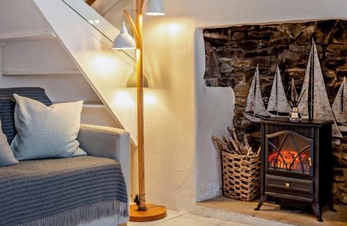 Instow House | 2 Bed in Instow 43053