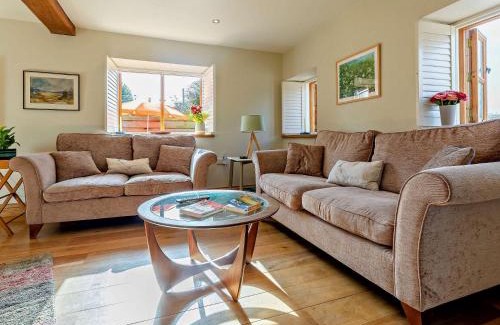 Ludlow House | 2 Bed in Ludlow CHL38