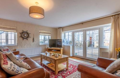 Cury House | 2 Bed in Mullion Cove 41378