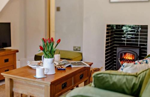 Polruan House | 2 Bed in Polruan 91015